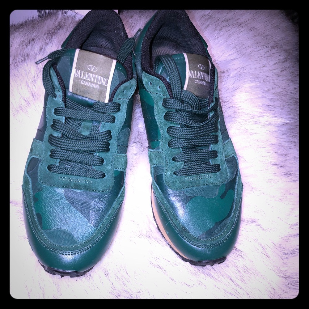 Valentino Sneakers Lightly Worn Authentic Sz 38